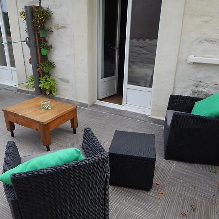 Chambre D'Hotes Le Massanous Laure-Minervois Стая снимка